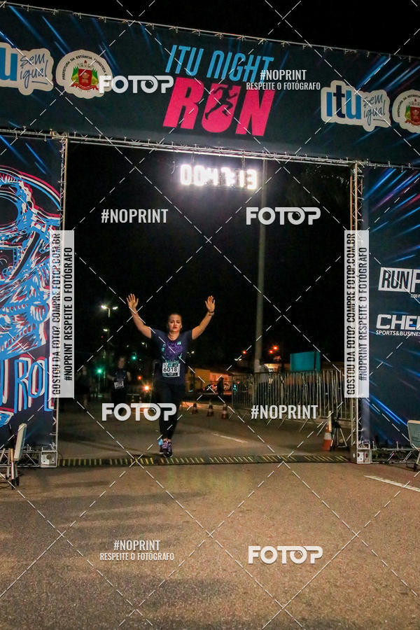 Buy your photos of the eventItu Night Run on Fotop