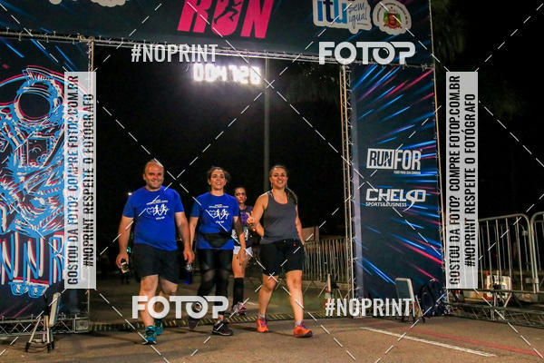 Buy your photos of the eventItu Night Run on Fotop