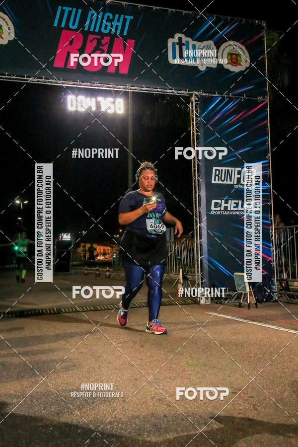 Buy your photos of the eventItu Night Run on Fotop
