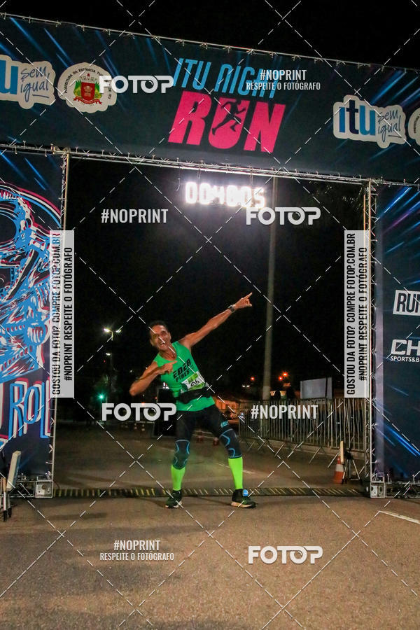 Buy your photos of the eventItu Night Run on Fotop