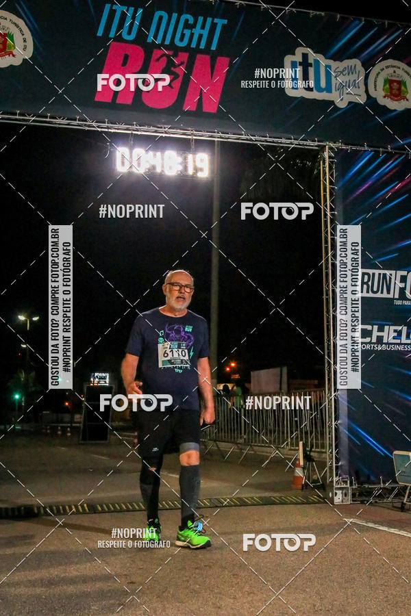 Buy your photos of the eventItu Night Run on Fotop