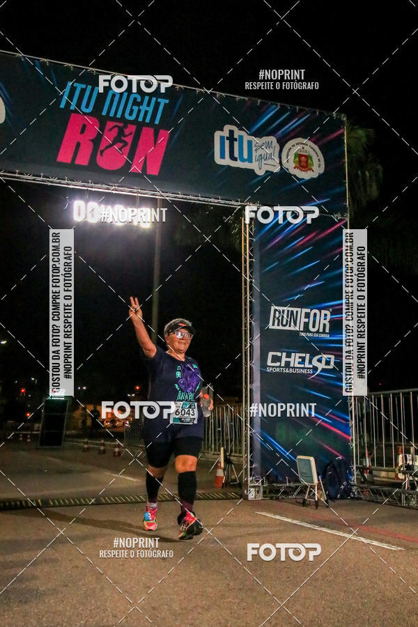 Buy your photos of the eventItu Night Run on Fotop