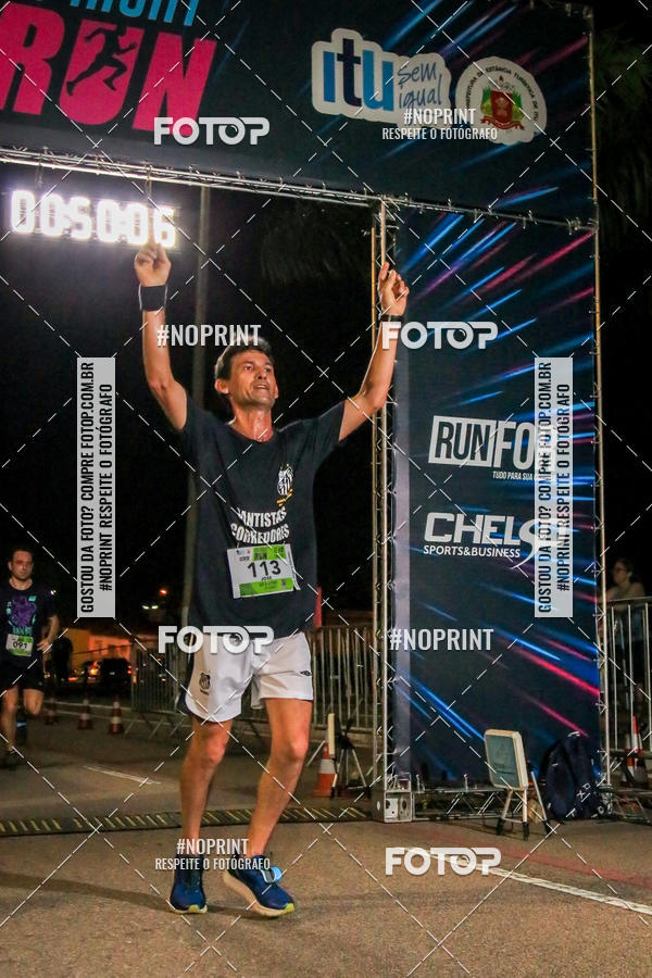 Buy your photos of the eventItu Night Run on Fotop