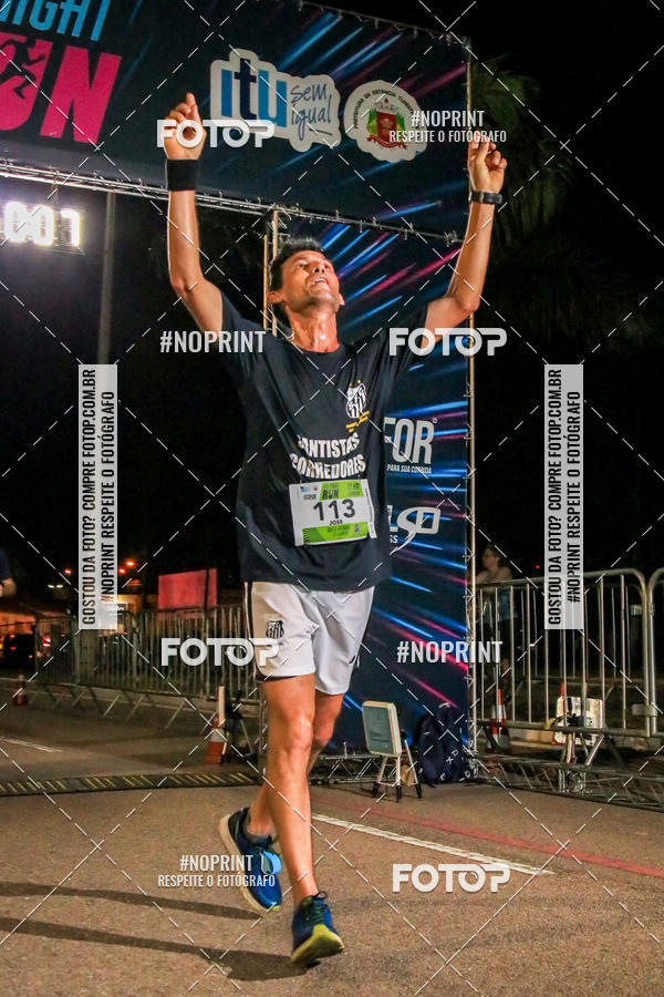 Buy your photos of the eventItu Night Run on Fotop