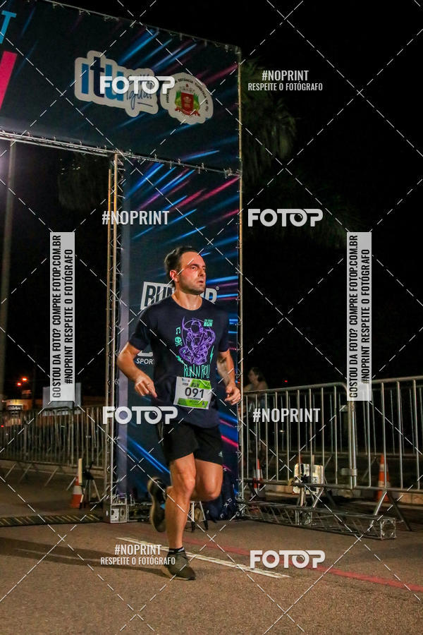 Buy your photos of the eventItu Night Run on Fotop