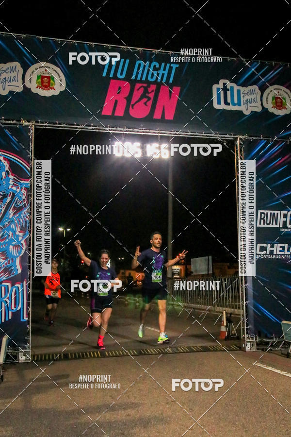 Buy your photos of the eventItu Night Run on Fotop