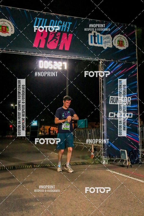 Buy your photos of the eventItu Night Run on Fotop