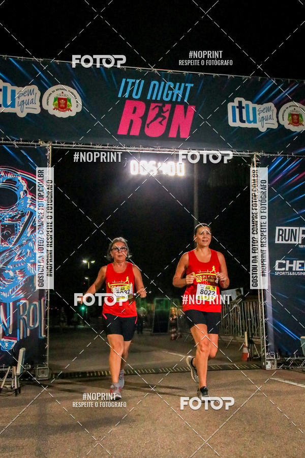 Buy your photos of the eventItu Night Run on Fotop