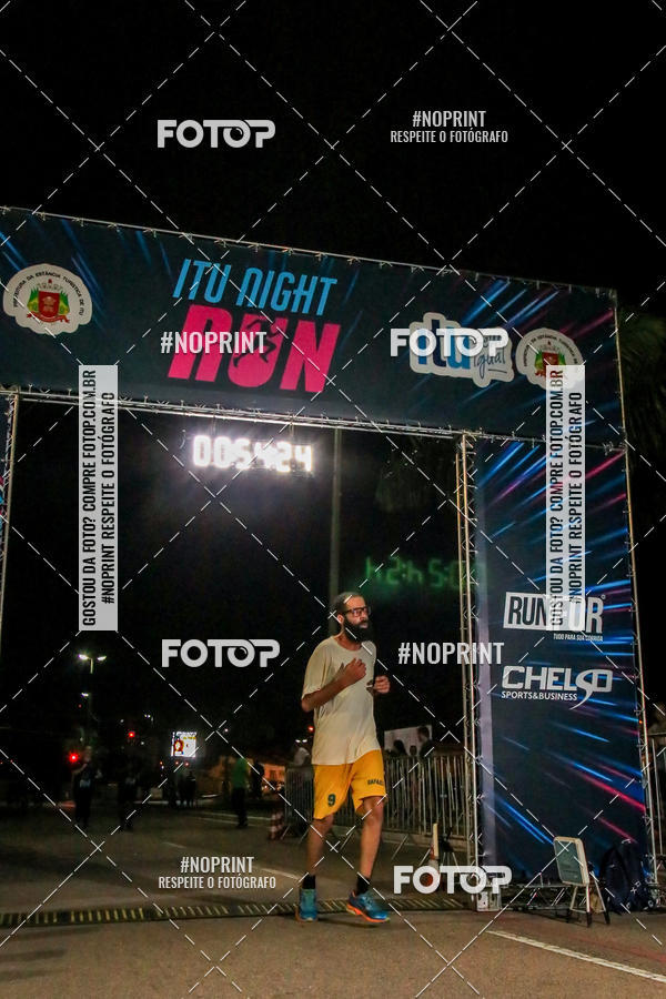 Buy your photos of the eventItu Night Run on Fotop