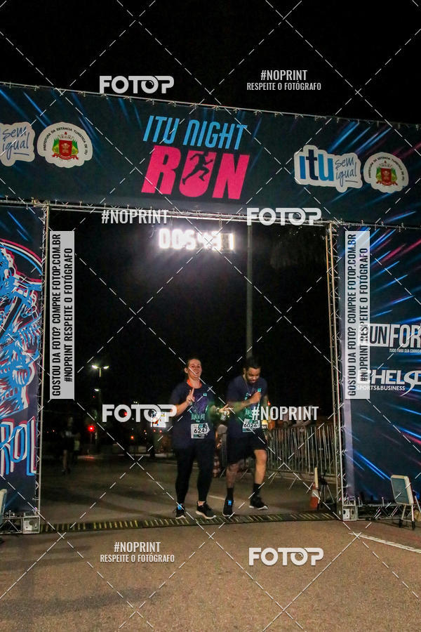 Buy your photos of the eventItu Night Run on Fotop