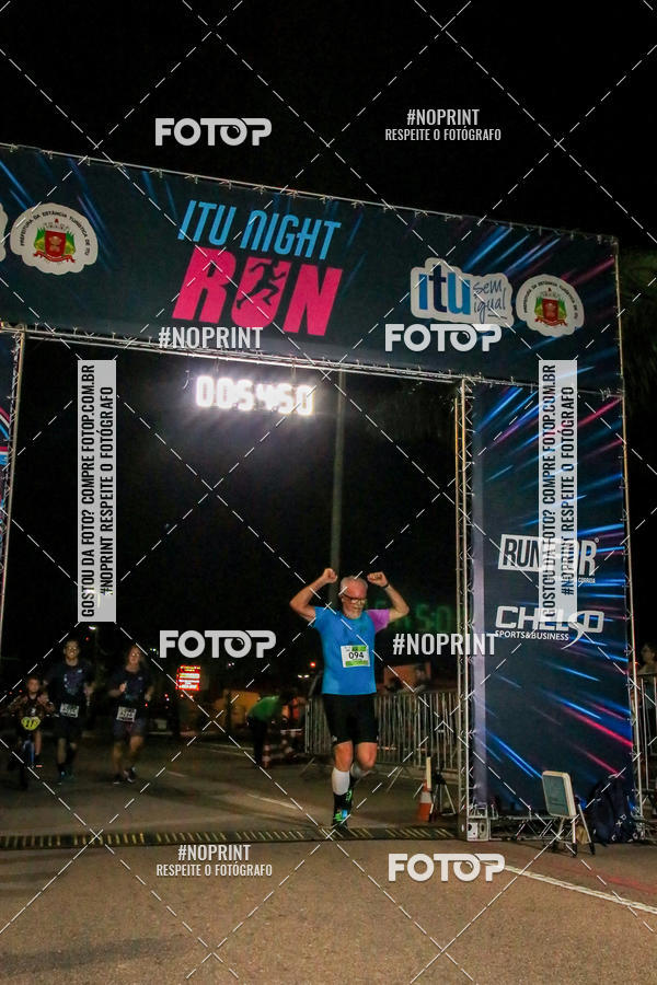 Buy your photos of the eventItu Night Run on Fotop