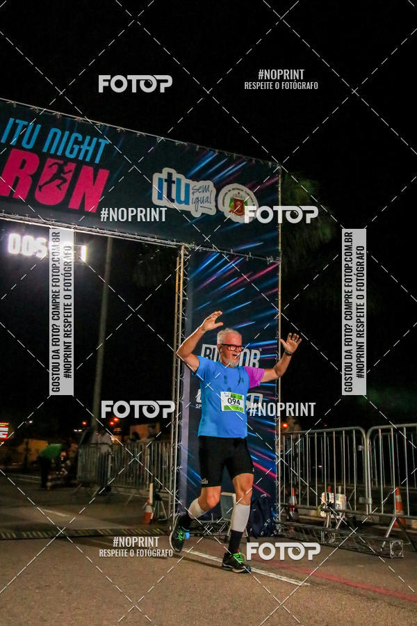 Buy your photos of the eventItu Night Run on Fotop