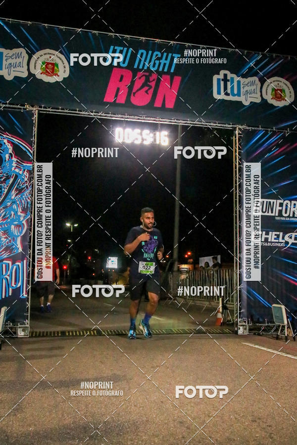 Buy your photos of the eventItu Night Run on Fotop