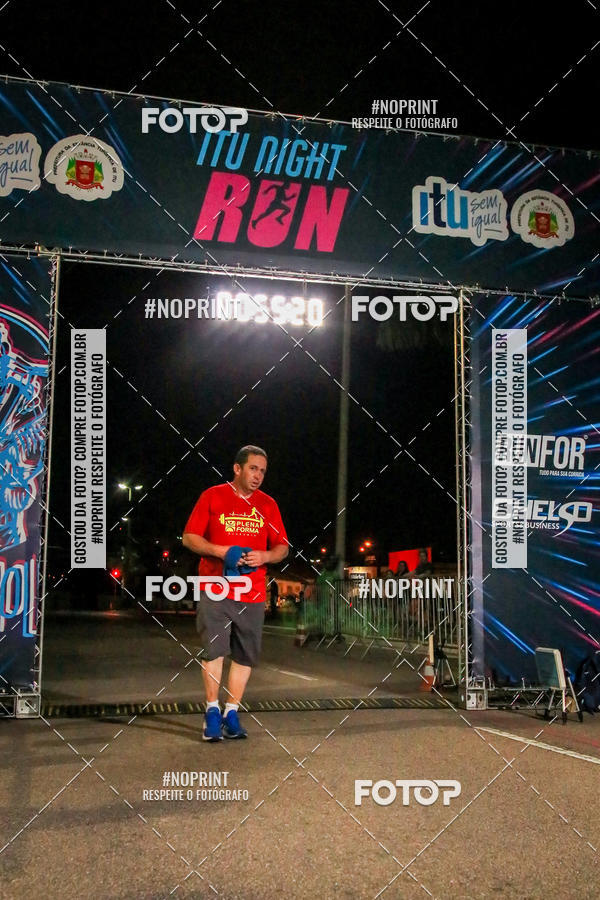 Buy your photos of the eventItu Night Run on Fotop