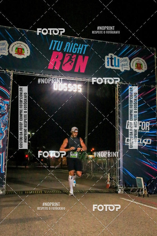 Buy your photos of the eventItu Night Run on Fotop