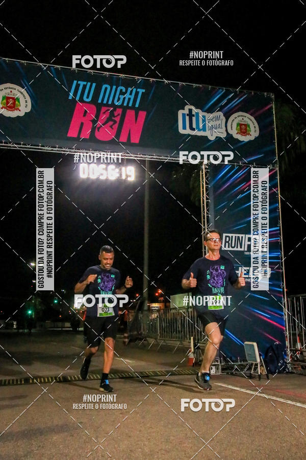Buy your photos of the eventItu Night Run on Fotop