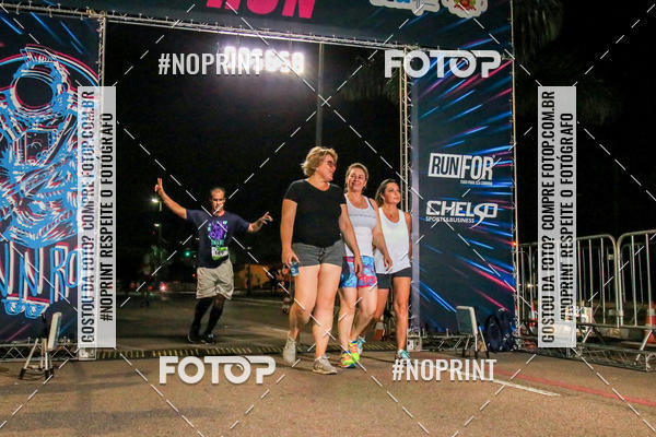 Buy your photos of the eventItu Night Run on Fotop