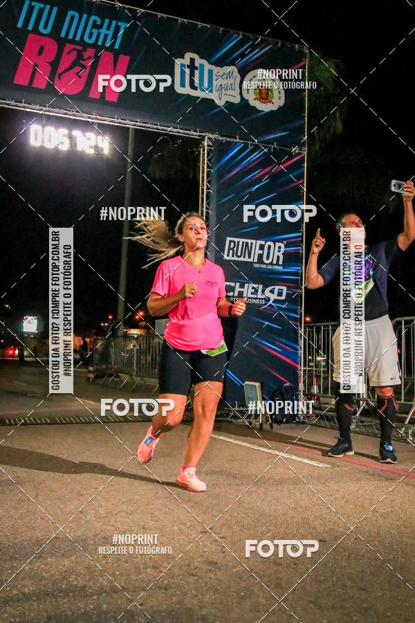 Buy your photos of the eventItu Night Run on Fotop