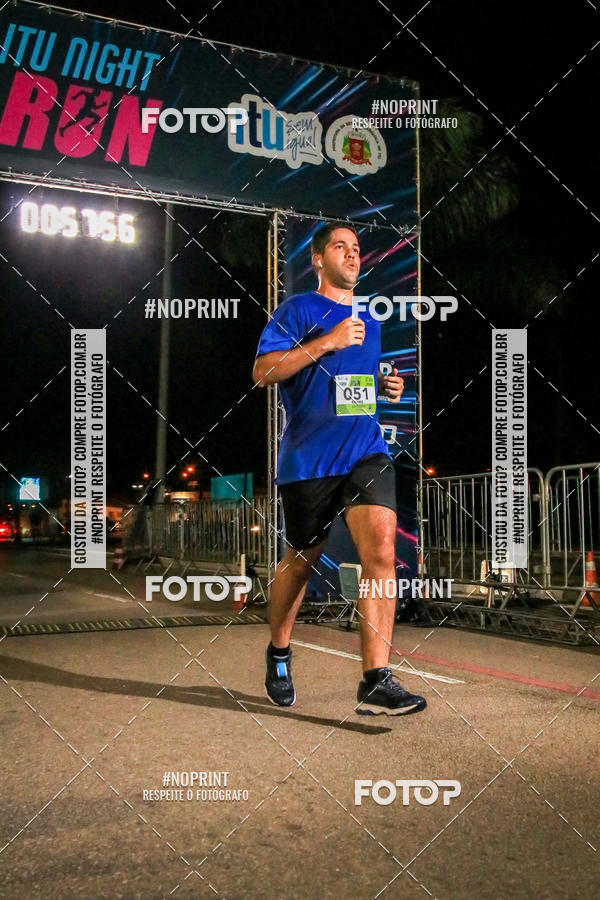 Buy your photos of the eventItu Night Run on Fotop