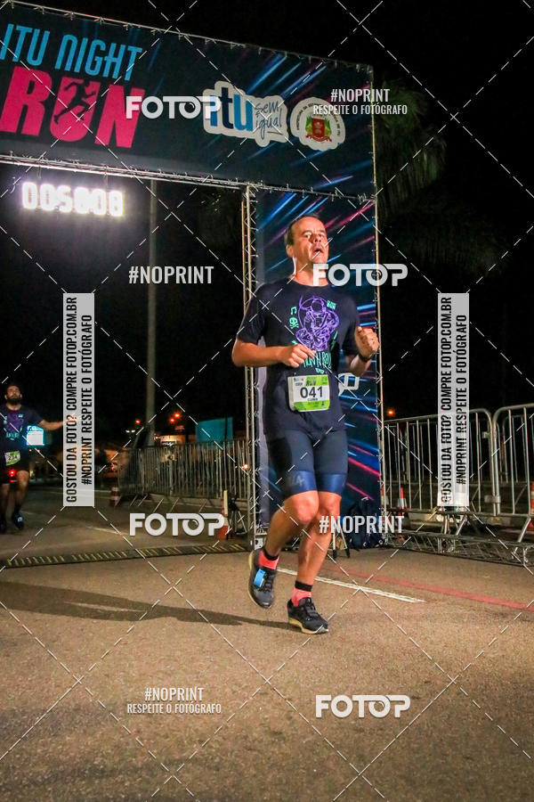 Buy your photos of the eventItu Night Run on Fotop