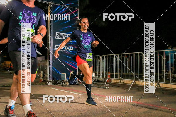 Buy your photos of the eventItu Night Run on Fotop