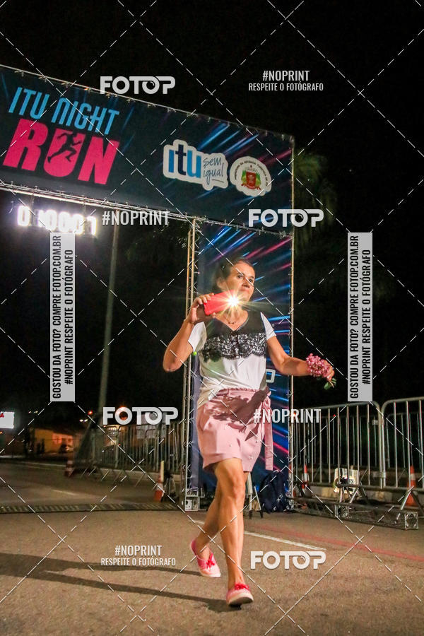 Buy your photos of the eventItu Night Run on Fotop