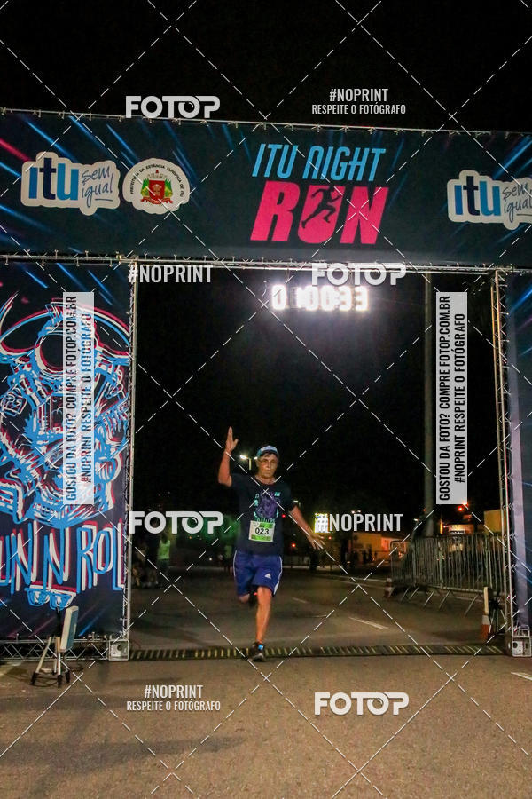 Buy your photos of the eventItu Night Run on Fotop