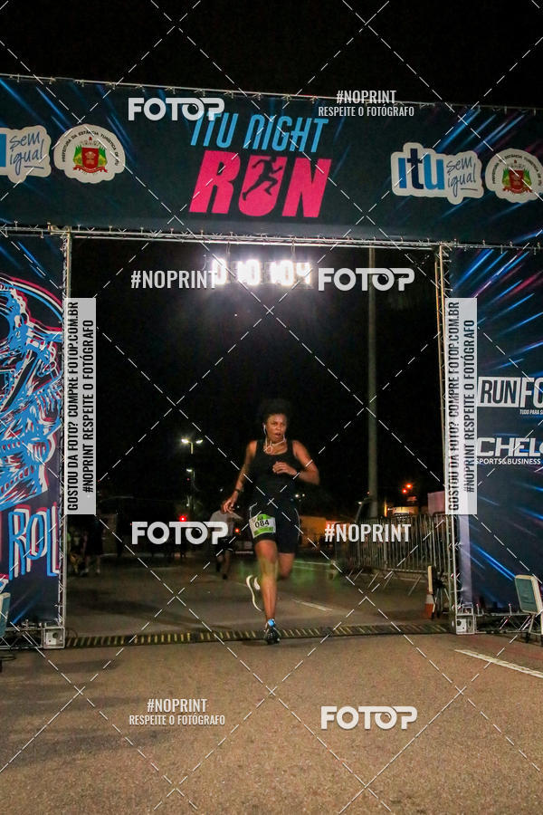 Buy your photos of the eventItu Night Run on Fotop