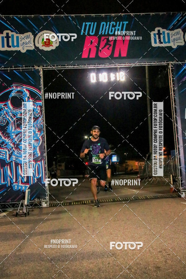 Buy your photos of the eventItu Night Run on Fotop