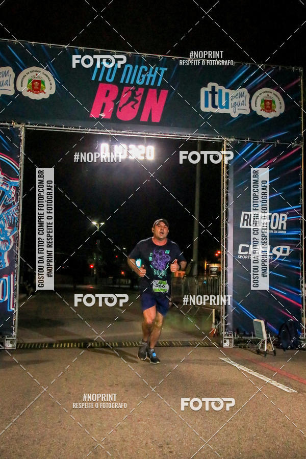 Buy your photos of the eventItu Night Run on Fotop