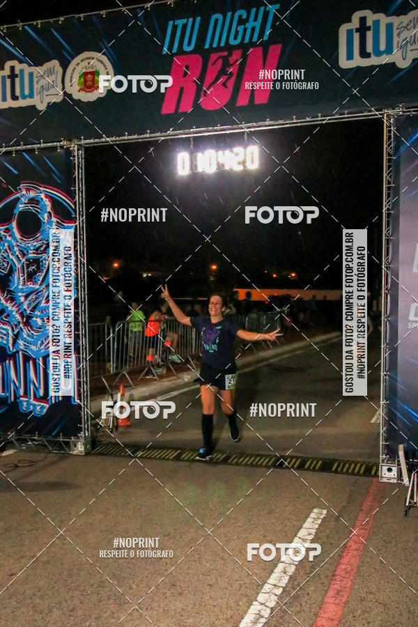 Buy your photos of the eventItu Night Run on Fotop