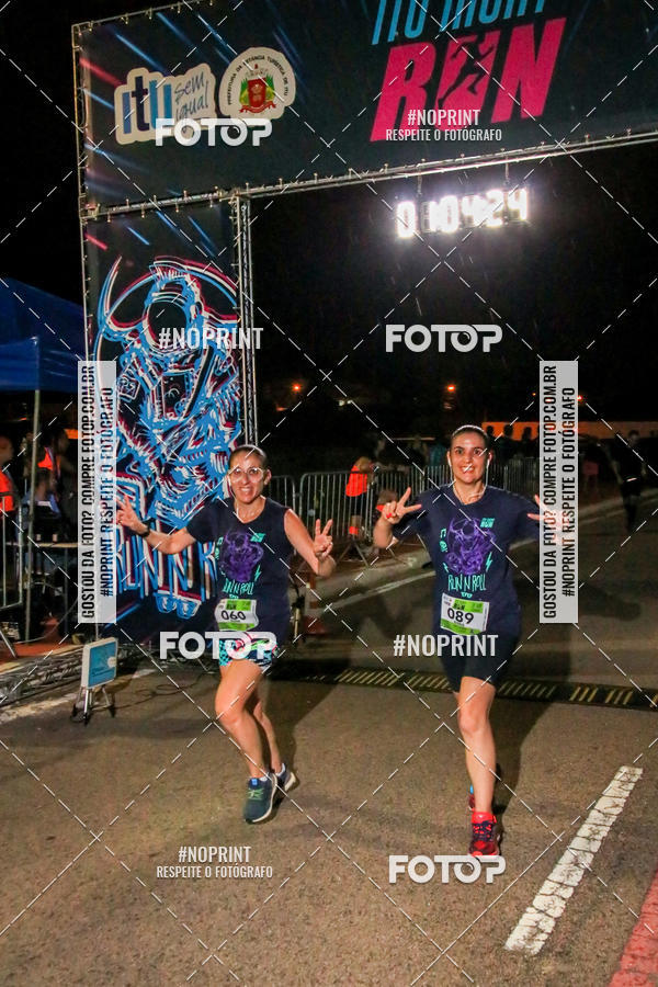 Buy your photos of the eventItu Night Run on Fotop