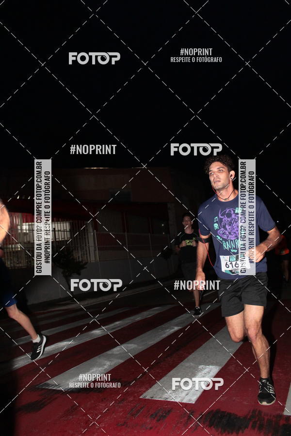 Buy your photos of the eventItu Night Run on Fotop