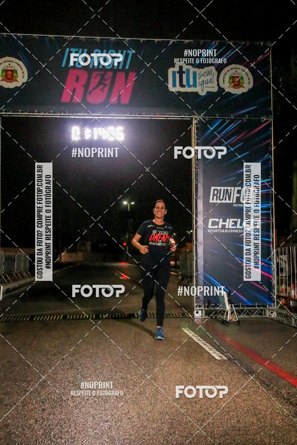 Buy your photos of the eventItu Night Run on Fotop