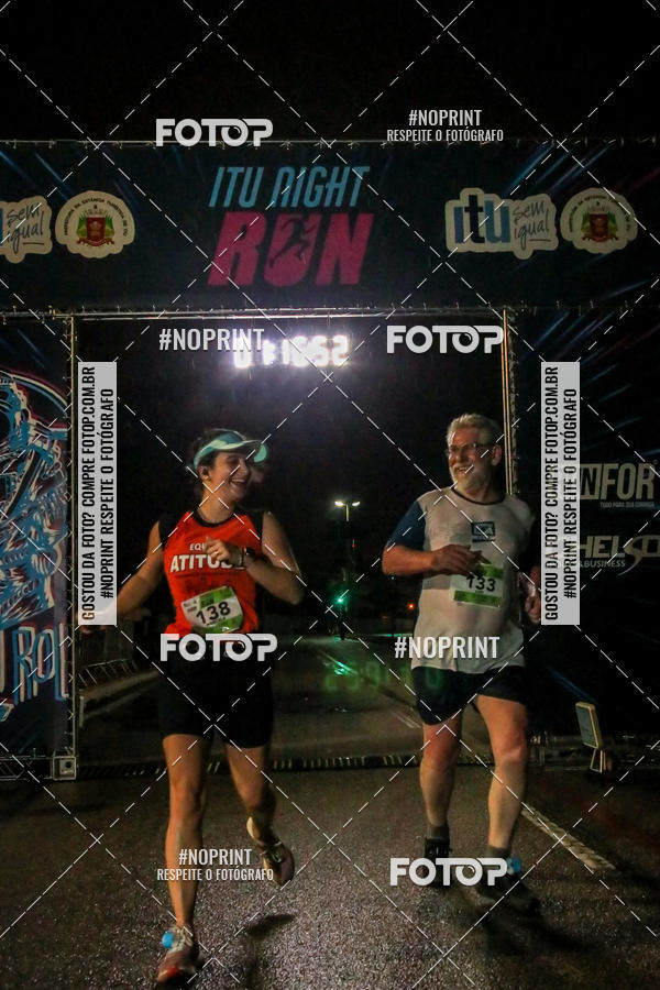 Buy your photos of the eventItu Night Run on Fotop