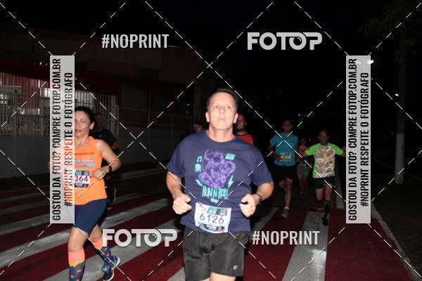 Buy your photos of the eventItu Night Run on Fotop