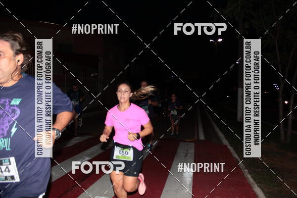 Buy your photos of the eventItu Night Run on Fotop