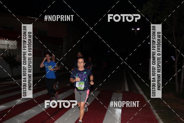Buy your photos of the eventItu Night Run on Fotop