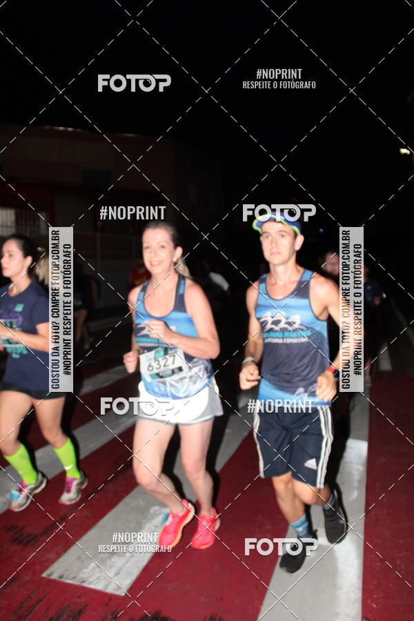Buy your photos of the eventItu Night Run on Fotop