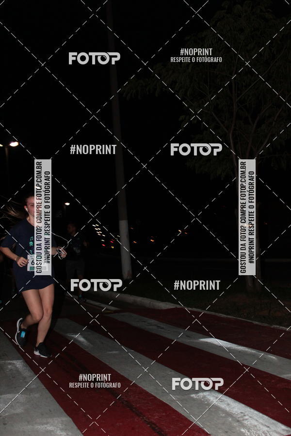 Buy your photos of the eventItu Night Run on Fotop
