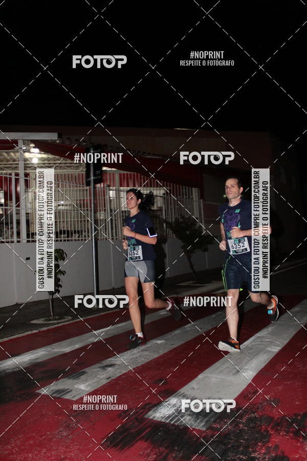 Buy your photos of the eventItu Night Run on Fotop