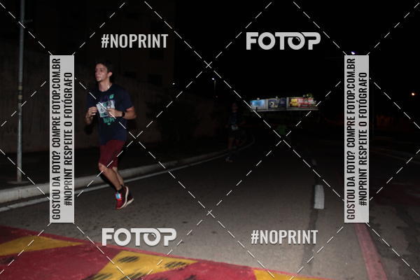 Buy your photos of the eventItu Night Run on Fotop