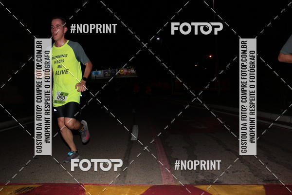 Buy your photos of the eventItu Night Run on Fotop