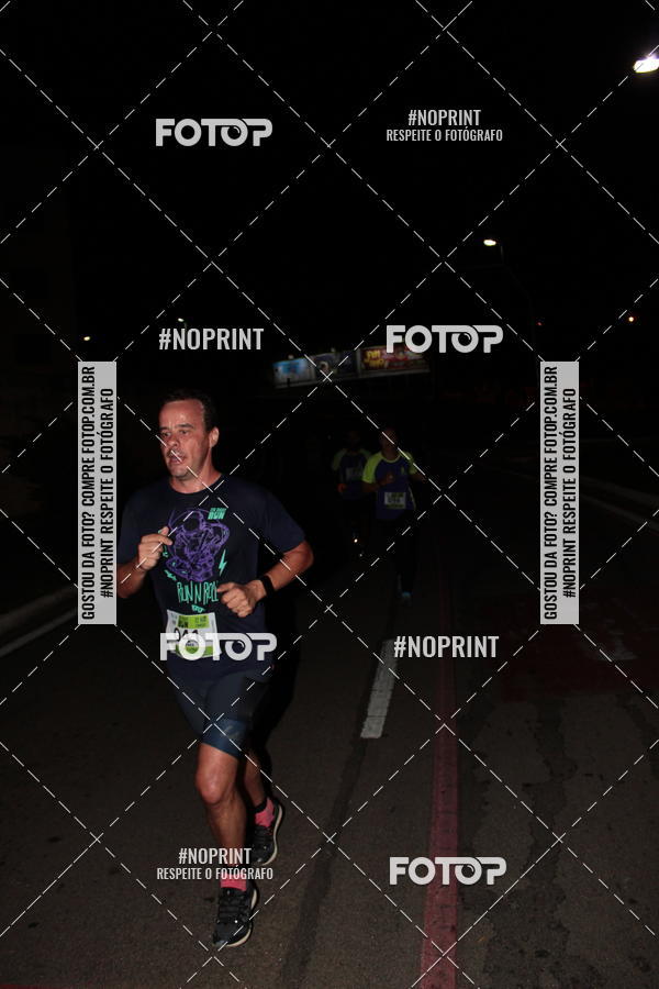 Buy your photos of the eventItu Night Run on Fotop