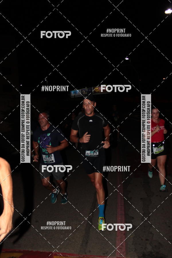 Buy your photos of the eventItu Night Run on Fotop