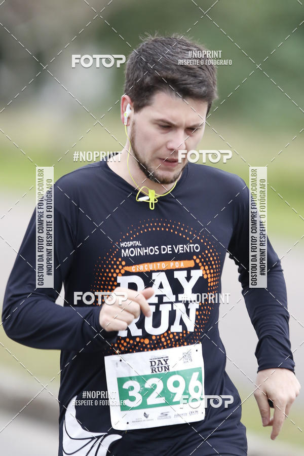 Buy your photos of the eventPoa Day Run on Fotop