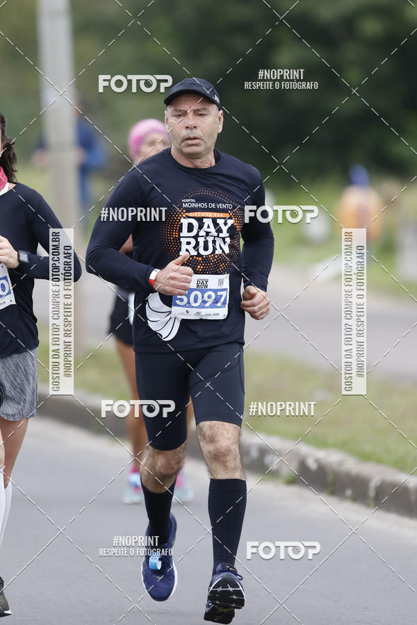 Buy your photos of the eventPoa Day Run on Fotop