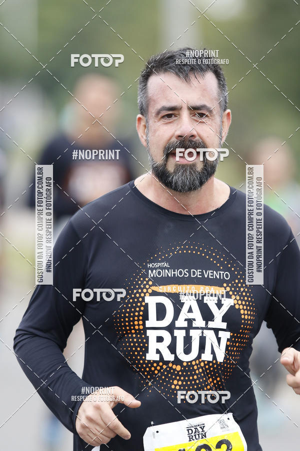 Buy your photos of the eventPoa Day Run on Fotop
