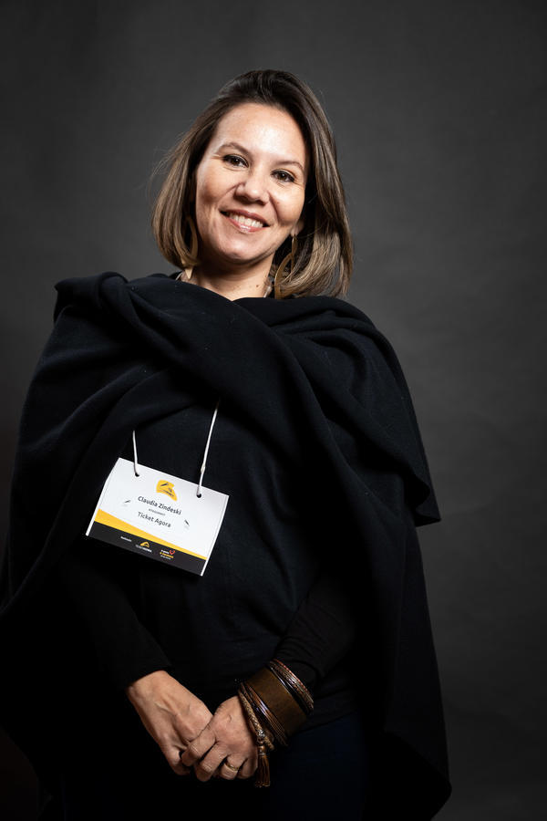 Buy your photos of the eventTA Summit 2019 on Fotop