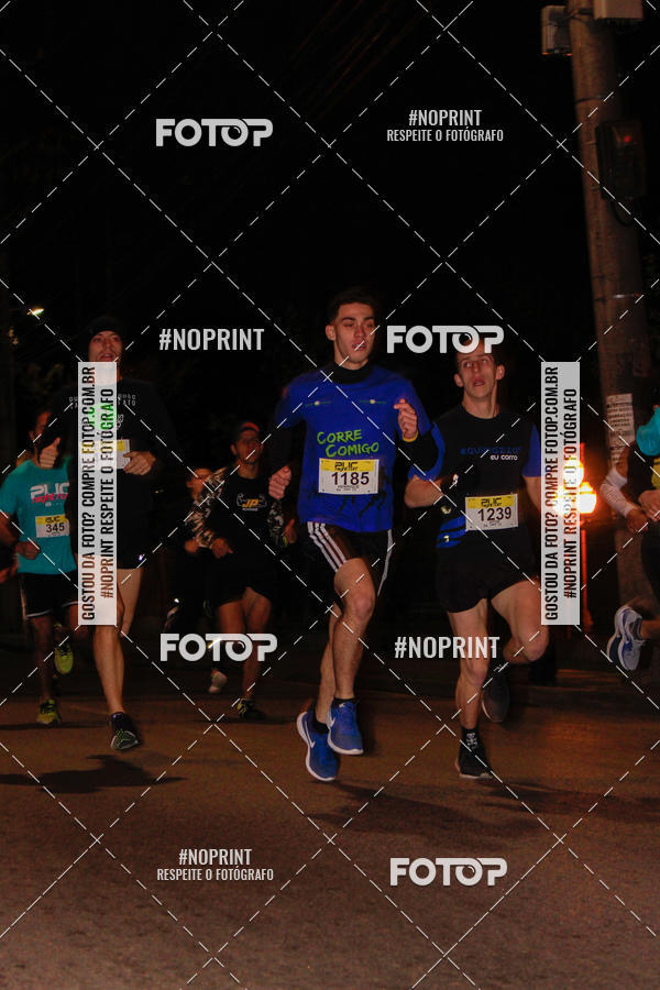 Buy your photos of the eventPUC NIGHT RUN on Fotop